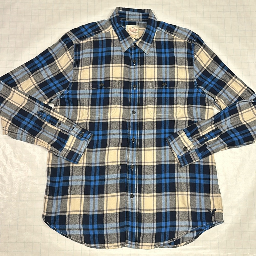 American Eagle Flannel Button Down Shirt